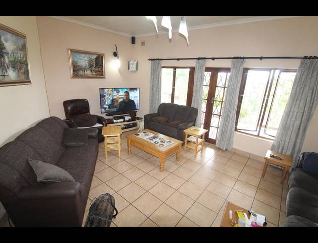 3 BEDROOM HOUSE FOR SALE IN BELLAIR